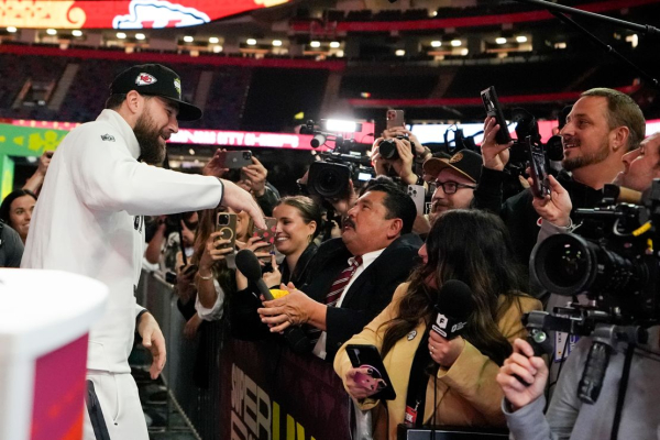 Travis Kelce has done everything he set out to do. Now he’s just having fun
 
Travis Kelce has done everything he set out to do. Now he’s just having fun