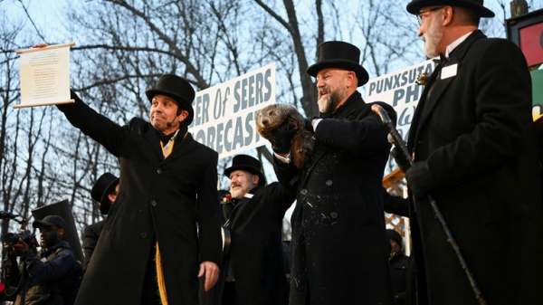 Groundhog Day: Punxsutawney Phil predicts six more weeks of wintry weather Groundhog Day: Punxsutawney Phil predicts six more weeks of wintry weather