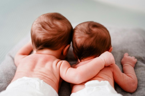 Heart health at risk for new mothers of twins, study suggests