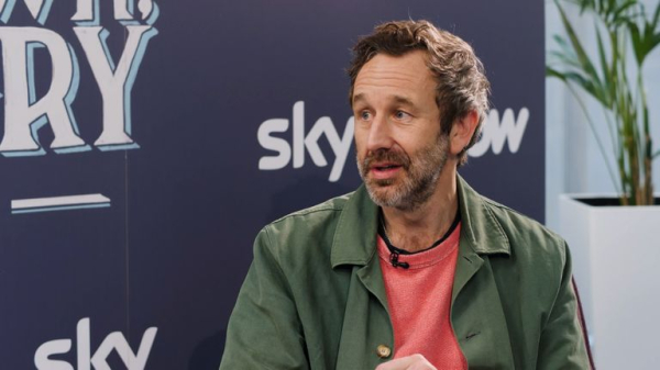 IT Crowd's Chris O'Dowd on aliens, returning to a 'broke' and 'down' London, and his new show Small Town, Big Story IT Crowd's Chris O'Dowd on aliens, returning to a 'broke' and 'down' London, and his new show Small Town, Big Story