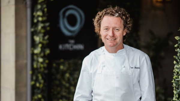 Michelin-starred chefs pick favourite cheap restaurants across every part of UK - with famous burger chain making list Michelin-starred chefs pick favourite cheap restaurants across every part of UK - with famous burger chain making list