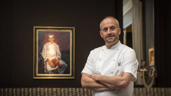 Michelin-starred chefs pick favourite cheap restaurants across every part of UK - with famous burger chain making list Michelin-starred chefs pick favourite cheap restaurants across every part of UK - with famous burger chain making list