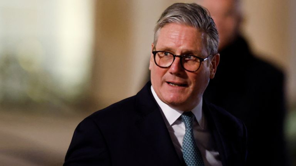 Starmer asks US to stand by Ukraine with security guarantee as bad peace deal would be 'disaster' for all Starmer asks US to stand by Ukraine with security guarantee as bad peace deal would be 'disaster' for all