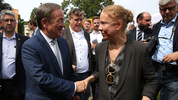 Woman, 66 years old, gives birth to her 10th child: People 'should have more children' Woman, 66 years old, gives birth to her 10th child: People 'should have more children'