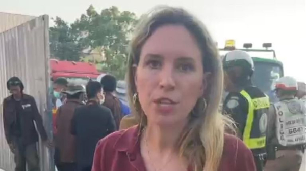 Myanmar earthquake: Footage shows buildings collapse, as more than 1,000 killed and 2,376 injured