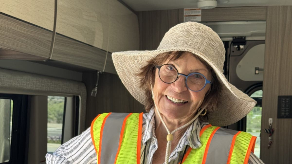 Woman with Alzheimer's begins 3,000-mile walk to raise awareness