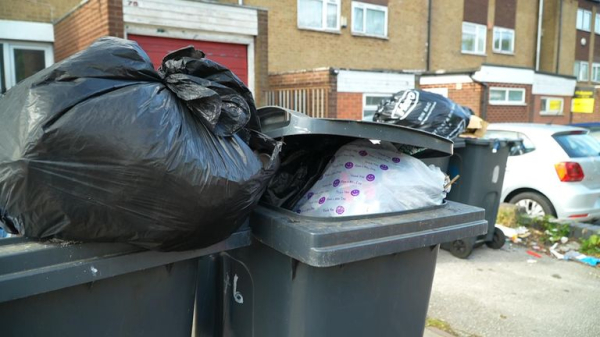 Birmingham bin strike: Talks to end the dispute resume Birmingham bin strike: Talks to end the dispute resume