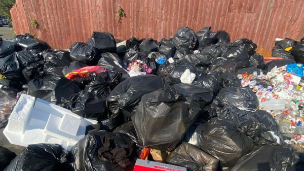 Birmingham bin strike: Talks to end the dispute resume Birmingham bin strike: Talks to end the dispute resume