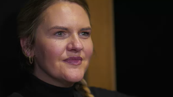 'Children can't go to the shop without fear of being stabbed': Young people in Birmingham drill recording studio on reality of knife crime