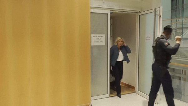 France needs to sort its political mess - or populist winds blowing from the US will strengthen France needs to sort its political mess - or populist winds blowing from the US will strengthen