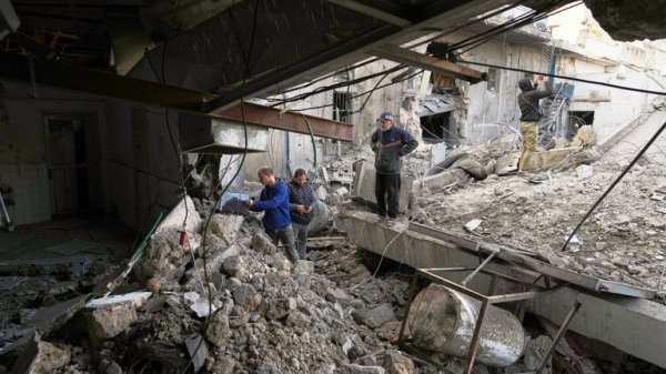 Israeli air strike hits Gaza hospital Israeli air strike hits Gaza hospital