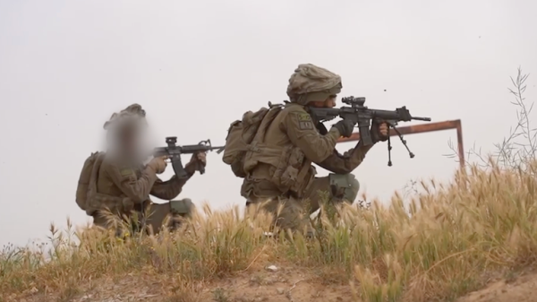 Israeli air strike hits Gaza hospital Israeli air strike hits Gaza hospital