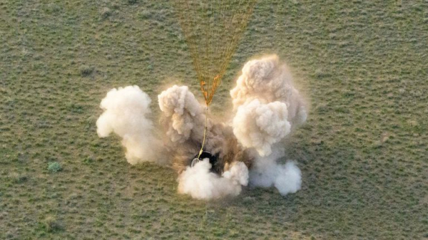 Oldest serving US astronaut returns from space on 70th birthday Oldest serving US astronaut returns from space on 70th birthday