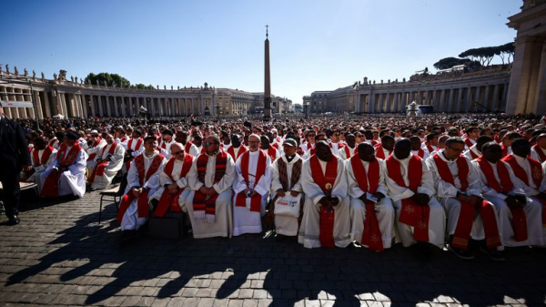 Pope Francis funeral: 250,000 people bid farewell to pontiff who said 'build bridges, not walls' Pope Francis funeral: 250,000 people bid farewell to pontiff who said 'build bridges, not walls'