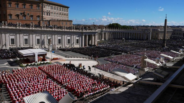 Pope Francis funeral: 250,000 people bid farewell to pontiff who said 'build bridges, not walls' Pope Francis funeral: 250,000 people bid farewell to pontiff who said 'build bridges, not walls'