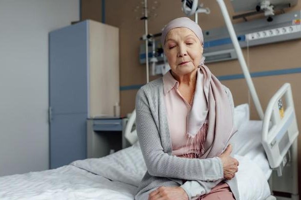 Study: Immune therapy works as well in senior cancer patients as in younger adults Study: Immune therapy works as well in senior cancer patients as in younger adults