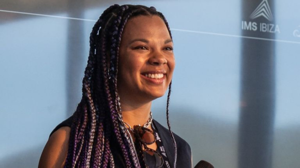 Upskirted, assaulted, accused of faking their music skills: Why female DJs need to be 'bulletproof' Upskirted, assaulted, accused of faking their music skills: Why female DJs need to be 'bulletproof'