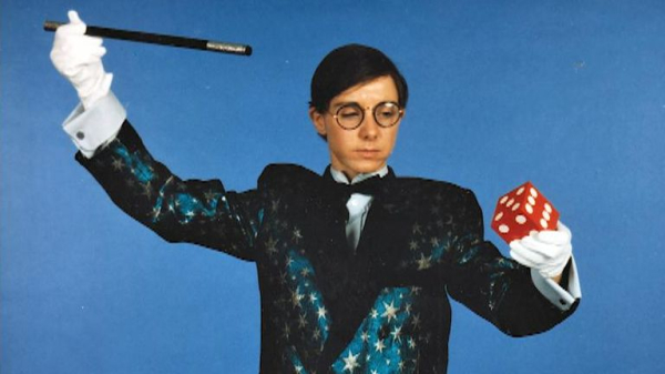 Woman who faked being a man to get into Magic Circle finally allowed in Woman who faked being a man to get into Magic Circle finally allowed in