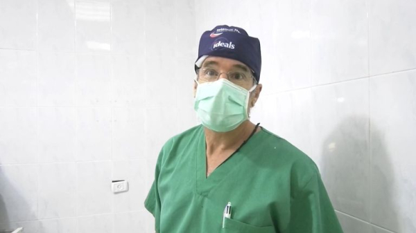 British doctor in Gaza describes horror as people starve - and tells world leaders to 'do something'