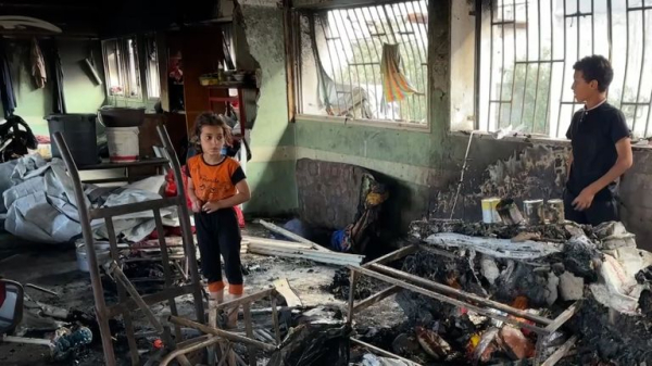 British doctor in Gaza describes horror as people starve - and tells world leaders to 'do something'