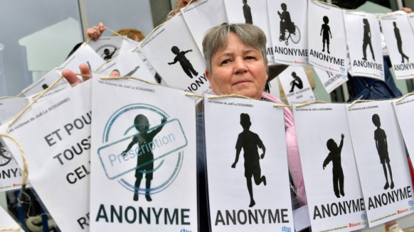 Joel Le Scouarnec: French surgeon who sexually abused hundreds of children is jailed Joel Le Scouarnec: French surgeon who sexually abused hundreds of children is jailed