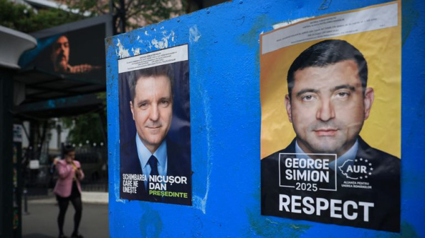 Nicusor Dan heading for surprise win over hard-right rival George Simion in Romanian election Nicusor Dan heading for surprise win over hard-right rival George Simion in Romanian election
