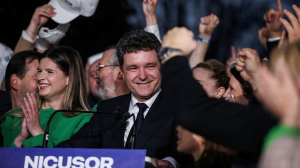 Nicusor Dan heading for surprise win over hard-right rival George Simion in Romanian election Nicusor Dan heading for surprise win over hard-right rival George Simion in Romanian election