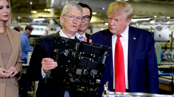 Trump threatens EU with 50% tariff - as Apple faces 25% unless iPhones are made in US Trump threatens EU with 50% tariff - as Apple faces 25% unless iPhones are made in US