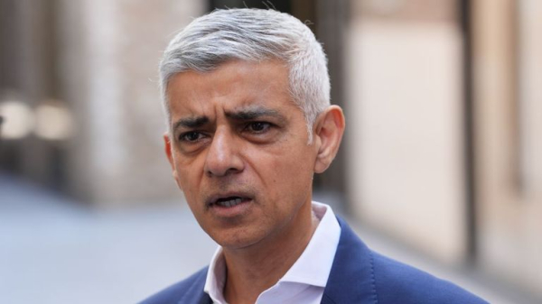 Tube fare dodgers and Robert Jenrick clash at Stratford station - as he chases them at barriers for social media video