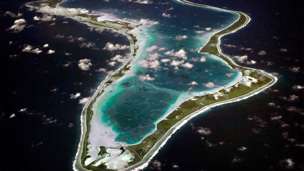 UK signs deal to hand over control of Chagos islands UK signs deal to hand over control of Chagos islands