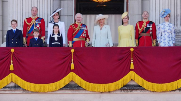 VE Day: Veterans to join King for tea party as Keir Starmer praises 'selfless dedication' VE Day: Veterans to join King for tea party as Keir Starmer praises 'selfless dedication'