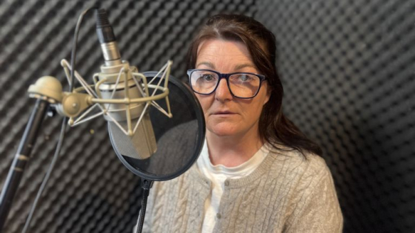 Voiceover artist Gayanne Potter urging ScotRail to remove her voice from new AI announcements Voiceover artist Gayanne Potter urging ScotRail to remove her voice from new AI announcements