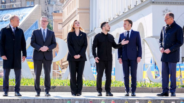 Zelenskyy's offer to meet Putin raises the stakes in this already high-stakes game of diplomacy Zelenskyy's offer to meet Putin raises the stakes in this already high-stakes game of diplomacy