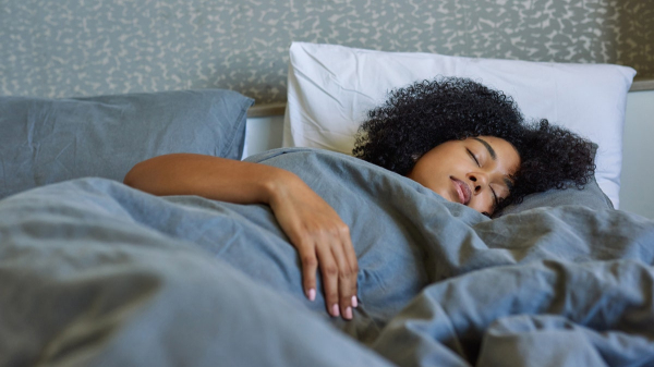How to choose the best sleeping position for you, according to the experts
