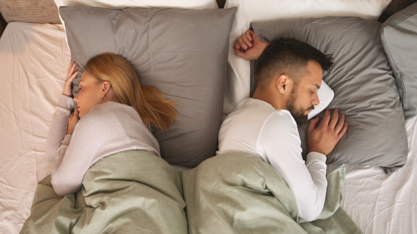 How to choose the best sleeping position for you, according to the experts