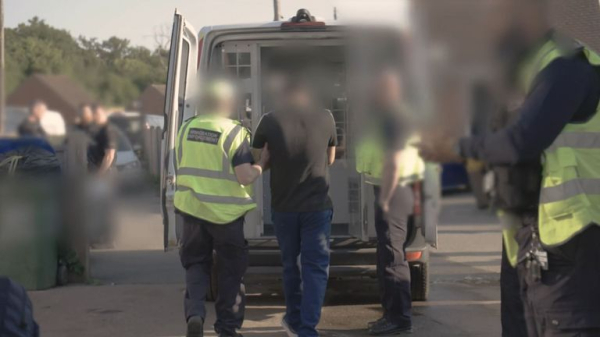 Arrests of illegal migrant workers increase by 51% in year since Labour elected Arrests of illegal migrant workers increase by 51% in year since Labour elected