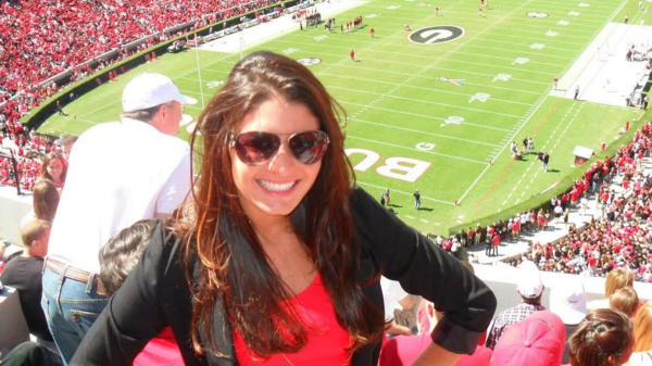 Former MLB pitcher finds liver donor in high-school classmate he hadn't seen in 20 years Former MLB pitcher finds liver donor in high-school classmate he hadn't seen in 20 years