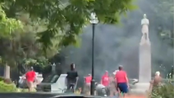 Colorado attacker threw petrol bombs and used flamethrower to injure six at pro-Israel rally in Boulder Colorado attacker threw petrol bombs and used flamethrower to injure six at pro-Israel rally in Boulder