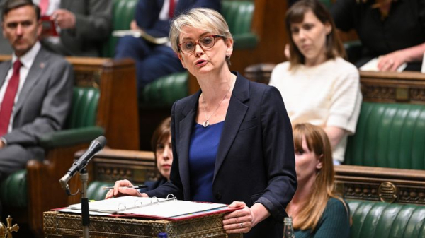 Dozens of MPs call on Starmer to 'urgently' establish Ukraine-style visa for Gazans Dozens of MPs call on Starmer to 'urgently' establish Ukraine-style visa for Gazans