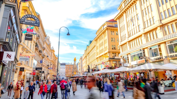 Hepatitis A outbreak infects thousands of travelers at popular destinations Hepatitis A outbreak infects thousands of travelers at popular destinations