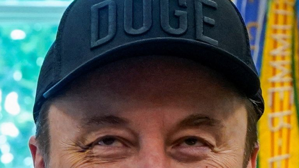 Elon Musk told how he got black eye and was asked about alleged drug use - but obvious question never came