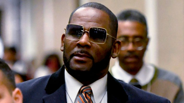 R Kelly rushed to hospital after prison 'overdose' plot, his lawyers say R Kelly rushed to hospital after prison 'overdose' plot, his lawyers say