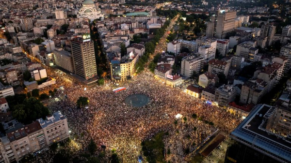 Riot police clash with protesters calling for end to Serbian president's rule Riot police clash with protesters calling for end to Serbian president's rule