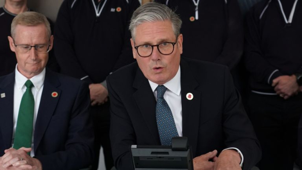 Trump's big reveal of trade deal with UK was awkward spectacle