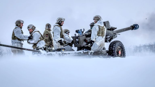 UK to build weapons factories and buy thousands of missiles in £6bn push to rearm