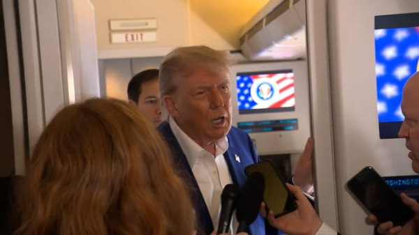 UK to buy F-35 stealth jets that can carry US nuclear warheads UK to buy F-35 stealth jets that can carry US nuclear warheads