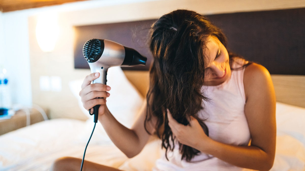 The gross reason experts say you should never go to bed with wet hair