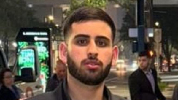 'At least 59 killed' in Gaza after Israeli military opens fire near aid centre and carries out strikes