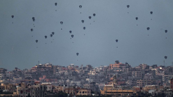 Israel allows foreign countries to parachute aid into Gaza