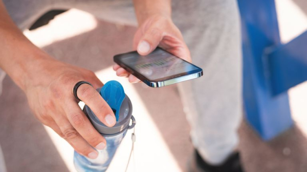 Jackets laced with water pipes and smart bottles - the tech solutions to the heatwave Jackets laced with water pipes and smart bottles - the tech solutions to the heatwave